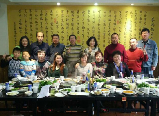 鋼都物流宴請家屬和員工