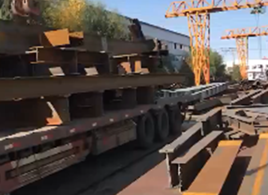 給遼寧某企業(yè)裝載3000噸鋁制品到湖北襄陽地區(qū)發(fā)貨！